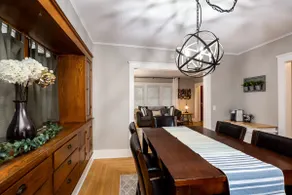 Classic Lansing Home: Mitt i allting - Image 2