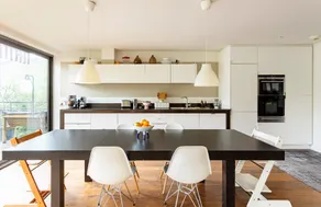 Green house, 1 stop 7mn from Paris, 5 bedrooms - Image 4