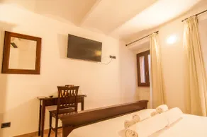 Guest House - Alla Rocca 34 - Image 4