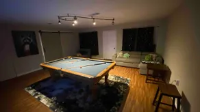Great three bedroom Airbnb - Image 5
