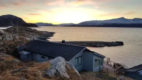 Remote cabin outside Tromsø - Image 4
