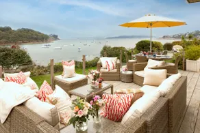 BBCFeatured LuxuryInteriorDesignedWaterfront Home. - Image 4