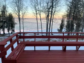 Lake House with an eagle eye view of the bay and lake access - Image 3