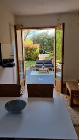 Small house with private garden near Uzès. - Image 2