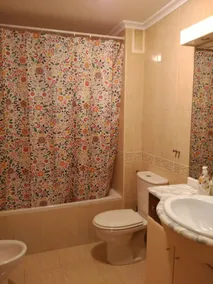 Eric's Apartments, Family Apartment - Image 5