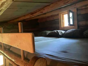 Chez Buddy – Trapper's Cabin - Image 4