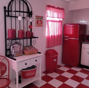 Retro apartment #3 bottom floor - Image 3