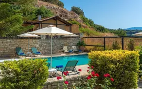 Argiris Villa -  4BD villa with sea view - Image 2