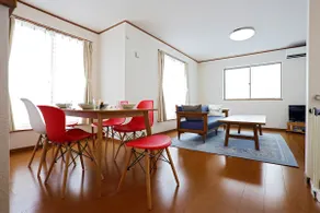 Pineapple house by the beach! Great for families! - Image 3