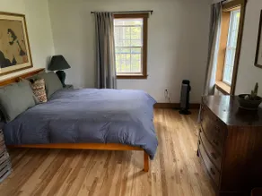 Spacious 1 Bedroom Studio Apt. on VT Hillside Farm - Image 2