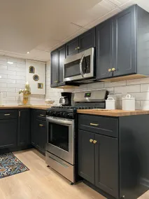 Modern & Chic XL Studio w EZ City Airport Access - Image 2
