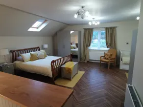 Teach Meibh - Home with a view - Image 3