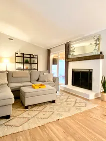 Charming South CLT Home »3 BRs + office & patio « - Image 3