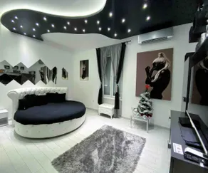 Lux Apartment in Downtown - Image 5