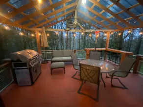 Entire Cabin Deerisland Hideaway - Image 3