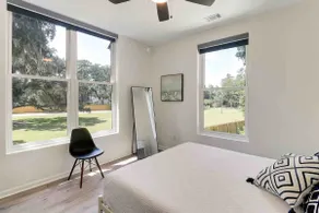 Savvy Blue Private King Suite with Den - Image 3