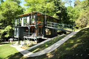 TreeTops. Complete cabin in the woods and river. - Image 3