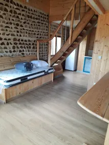 log cabin - Image 5