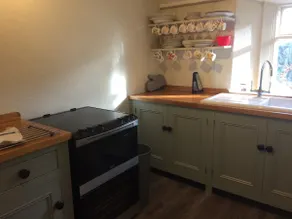 The Groom's Cottage - Image 4