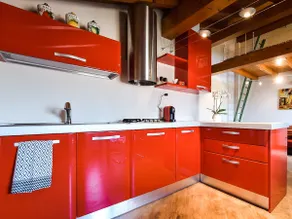 Attic with panoramic views and swimming pool, 10 minutes away - Image 5