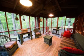 Grandma Barnes Cabin - Image 3