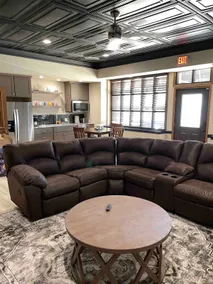 The Lawft Suite 3, 2Bed/2 Bath, Sorry No Pets - Image 2