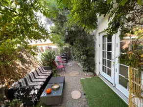 Comfortable centrally located house in good area. - Image 2