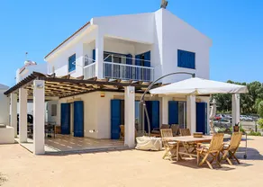 Phaedrus Living: Seaside Luxury Villa Anafi - Image 3