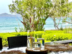 2+1 entire house on the beachfront in Bodrum - Image 5