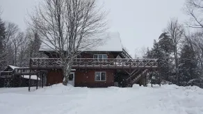 12 Old Hotel Road with Beach and Boat Access - Image 2