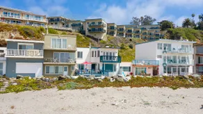 Charmante maison de plage juste sur le sable! Chaque chambre a vue sur l'océan! - Image 4
