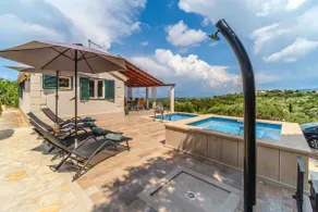 Villa Maria Škrip - privacy and relaxation for you - Image 5