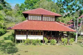Private Luxury Villa in private beach resort - Image 3