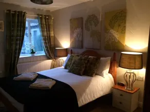 Sleepy Fox Cottage FreeWiFi,parking ,dog friendly - Image 3