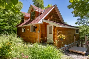 Cozy cottage on a quiet lake 1-hour from Ottawa - Image 2