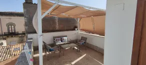In the historical center of Noto renovated ancient house with wonderful view and many comfort - Image 2