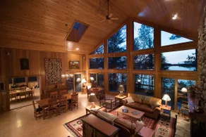 * NY LISTE * BIRCH BRAE-Fantastisk hus på Big Lake, omgivet af skov og kunst - Image 4