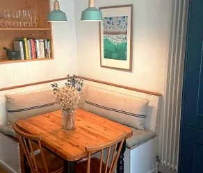 The Blue Bee - a cosy Cornish cottage for two - Image 2
