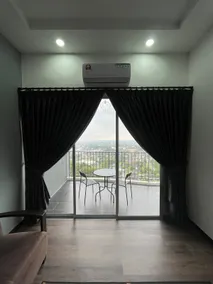 Sunset Ark 3BR Condo with Free WiFi and Netflix Near Taiping Lake Garden - Image 5