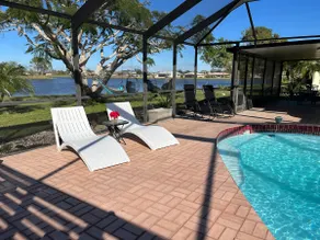 Modern Key West Vibe, Heated Pool, Lake, Sleeps 10 - Image 2