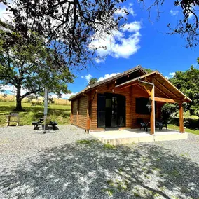 Authentic cottage with pool and breathtaking views - Image 4
