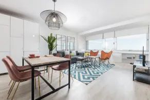 Homeclub | Exclusive Flat views to Plaza Colon - Image 5