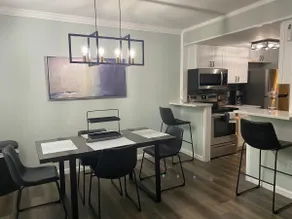 Newly Renovated Cozy/Modern Pet-Friendly Villa for the entire family to enjoy. - Image 2