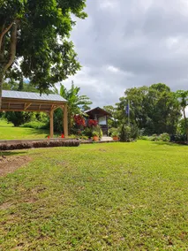 Byron Bay Hinterland Cottage with Views - Image 4