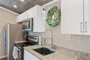 A Fixer-Upper Style Place - Image 4