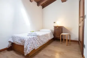 Country house with swimming pool for 5 people - Ortensia - Image 4