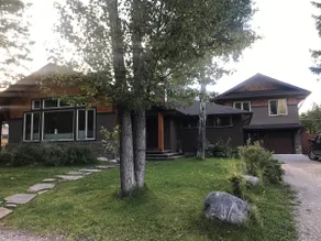Banff’s Best Getaway- Rundle View Laneway House - Image 2