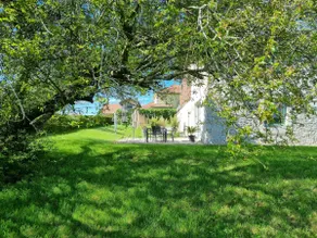 Accommodation in house + exterior - Image 2