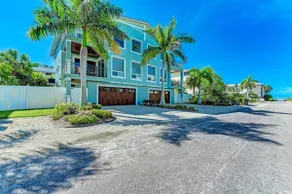 Anna Maria Island Beach Palace - Image 2