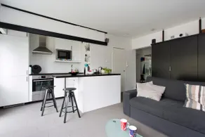 Modern 2BR apartment W 2 balconies, Metro, Helsinki 15min - Image 2